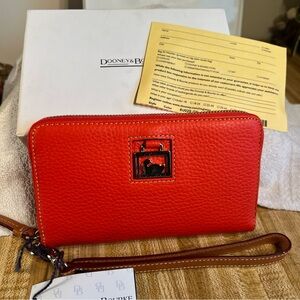 Dooney & Bourke Geranium Pebble Grain Zip Around Phone Wristlet Wallet NIB
